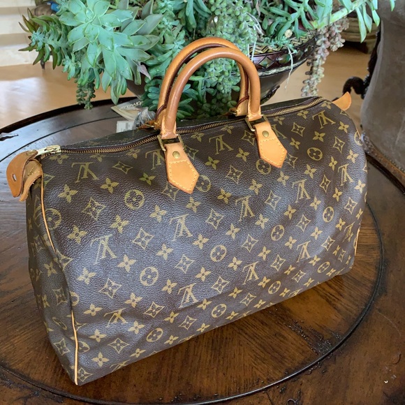 Louis Vuitton Handbags - Louis Vuitton Monogram Speedy 40